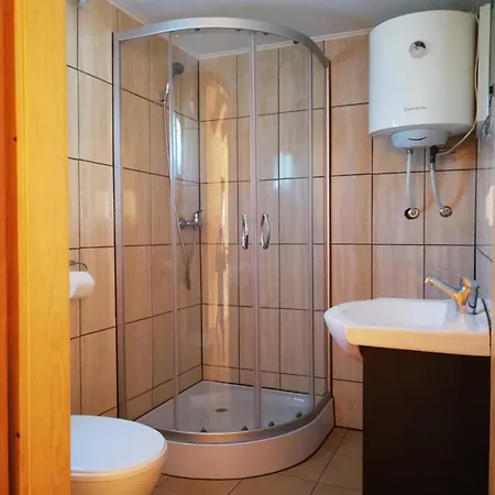 Orman Evi Letniskowe U Braci Rewal